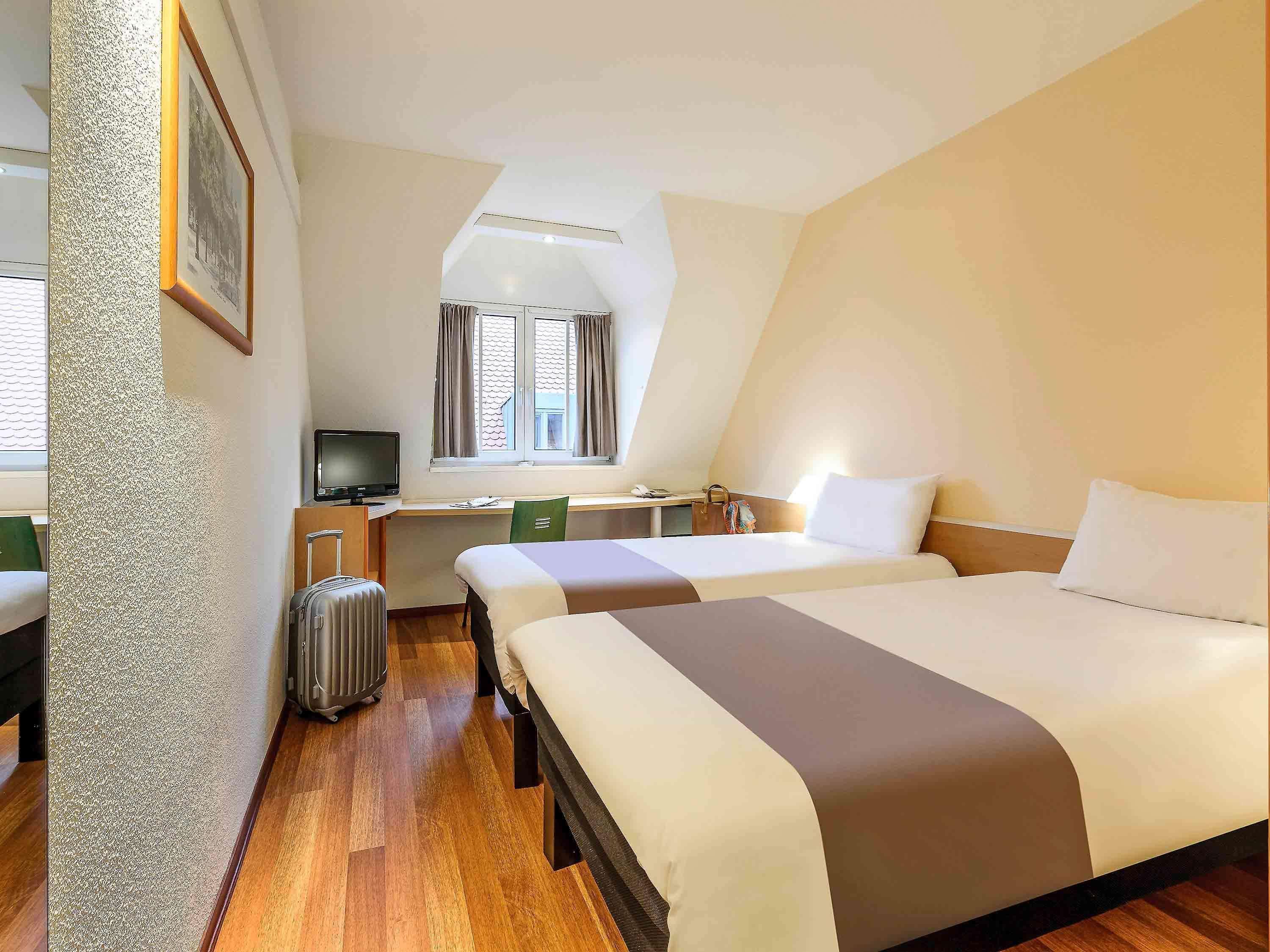 Hotel Ibis Altstadt 2*